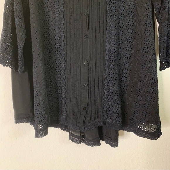 Johnny Was Womens black floral eyelet 3/4 sleeve button front Blouse S - Picture 3 of 8